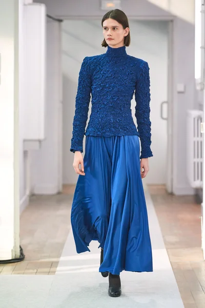 Look 35